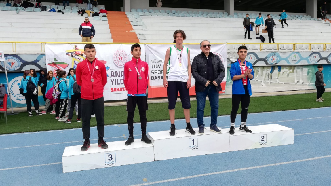 Okulumuzun Atletizm Analig  Türkiye Yarı Final Yarışmalarındaki Büyük Başarısı